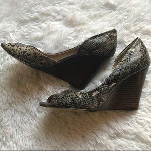 Banana Republic Snakeskin wedge heels